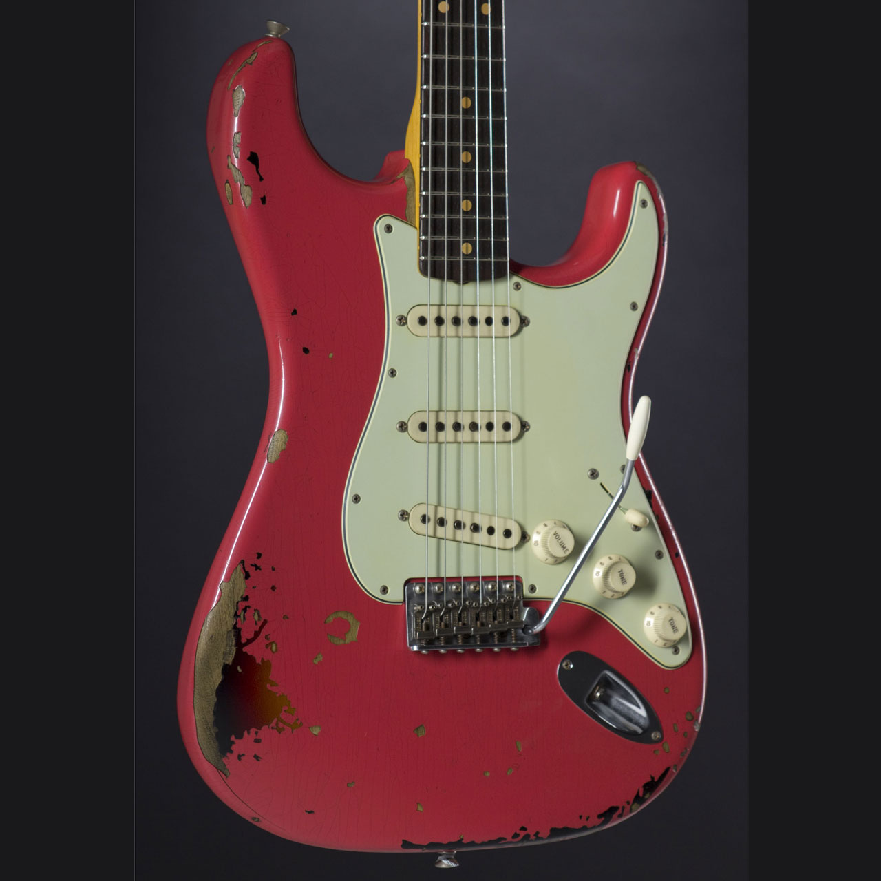 Fender Michael Landau 1963 Relic Stratocaster Fiesta Red over 3-Color  Sunburst | MUSIC STORE professional