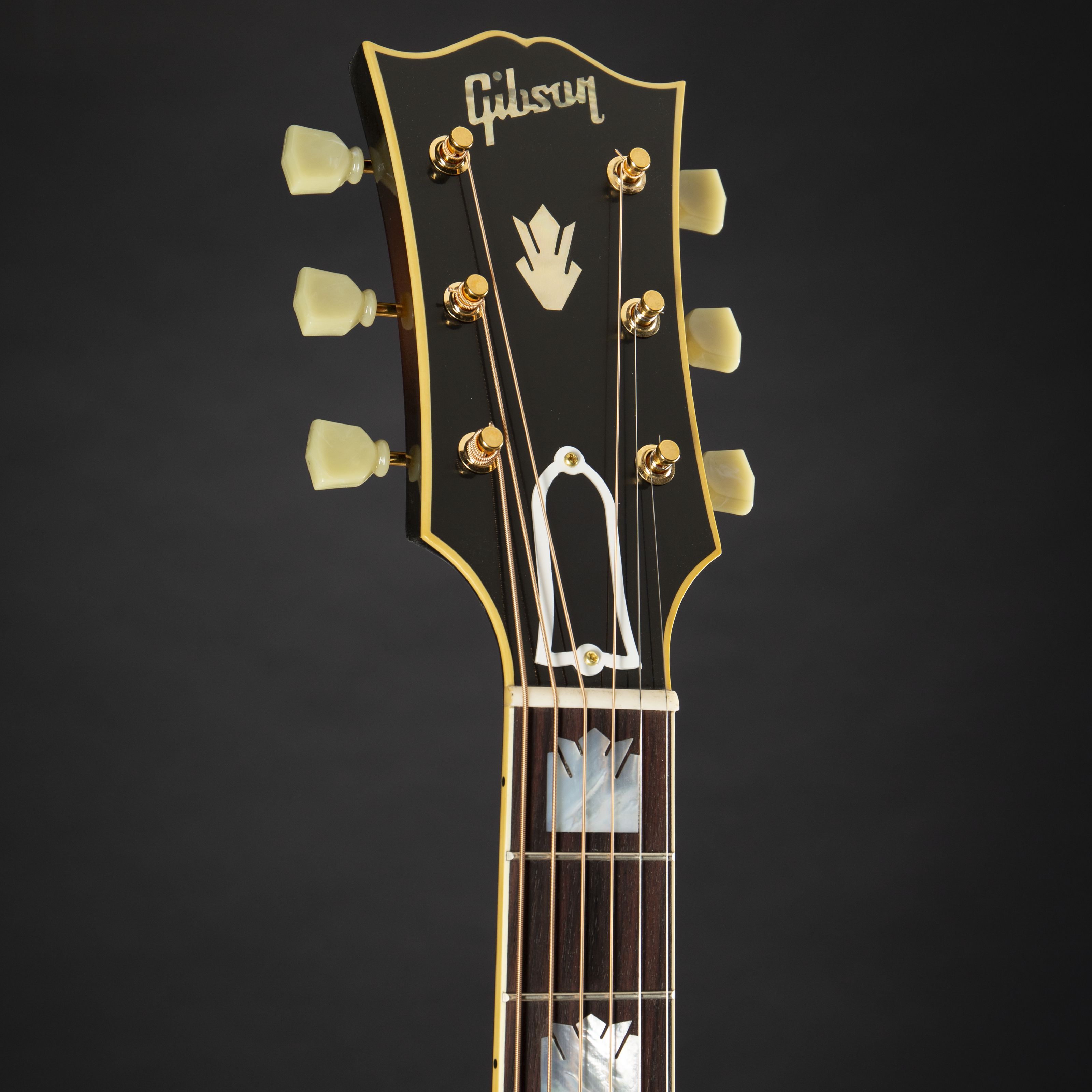 Gibson 1957 SJ-200 VSB | MUSIC STORE professional