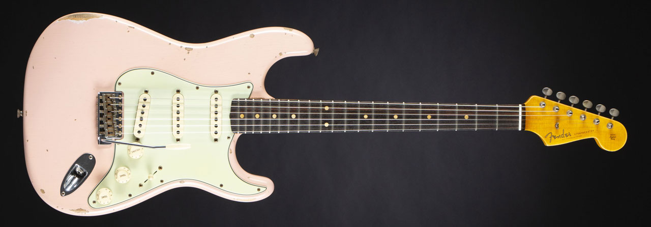 Fender 1960 Stratocaster Relic Aged Shell Pink #CZ545762 | MUSIC STORE  professional